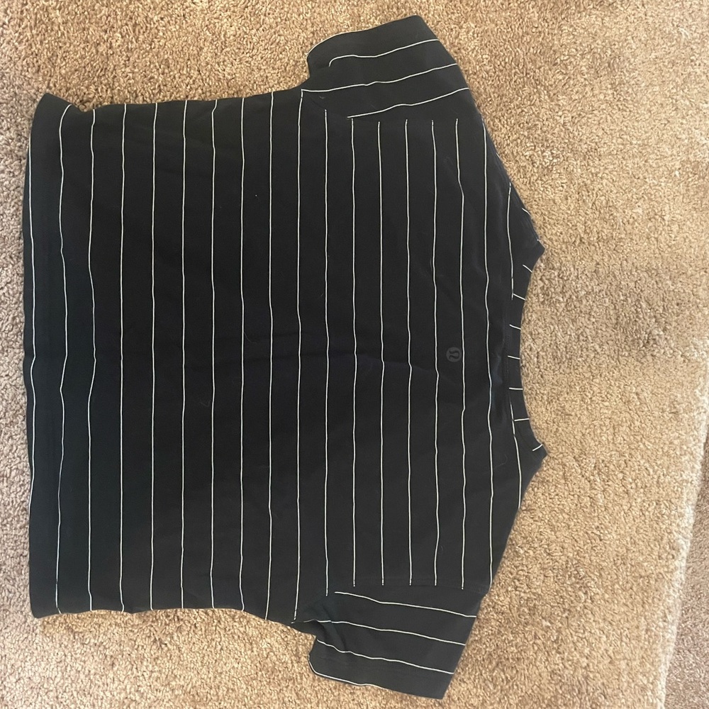 Lululemon striped cates tee size 0
